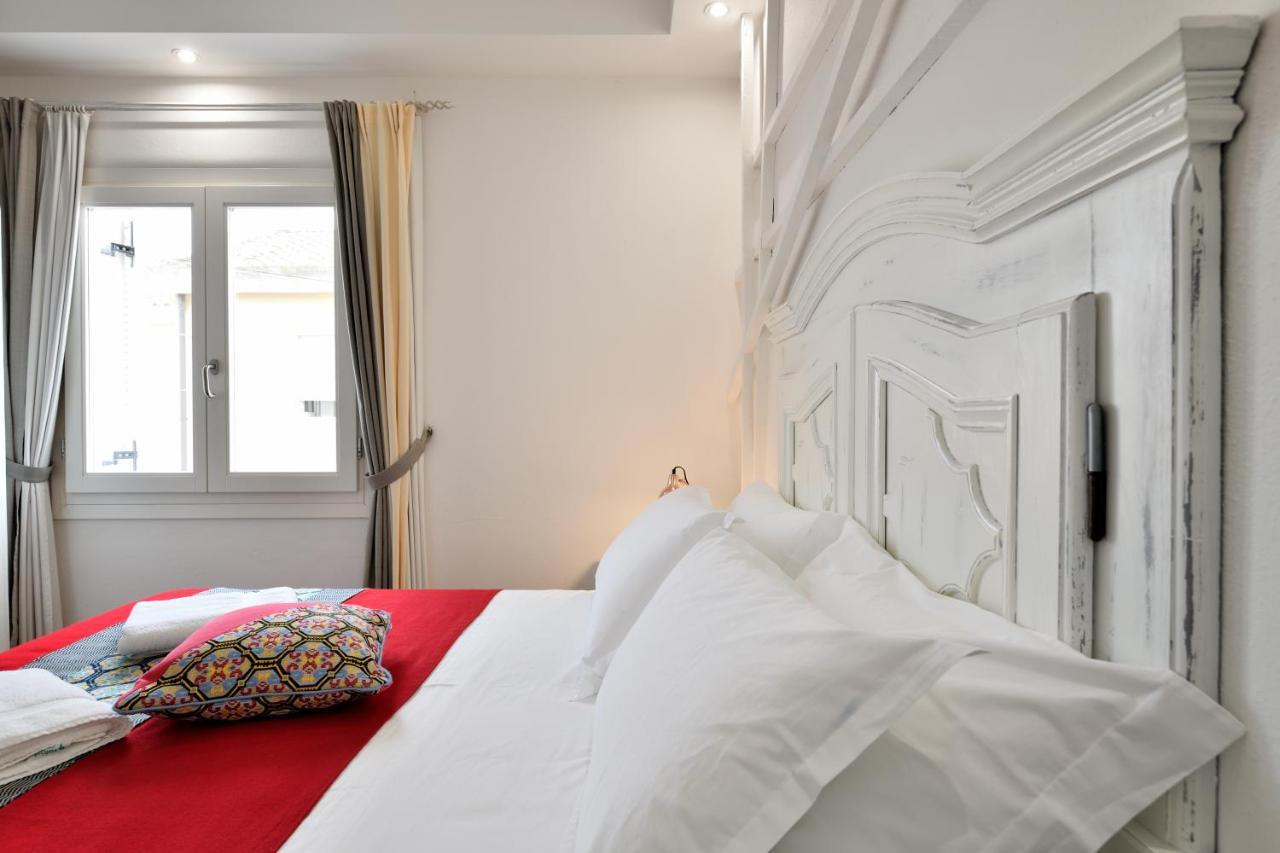 Lughia Bed and Breakfast Tortolì Exteriör bild