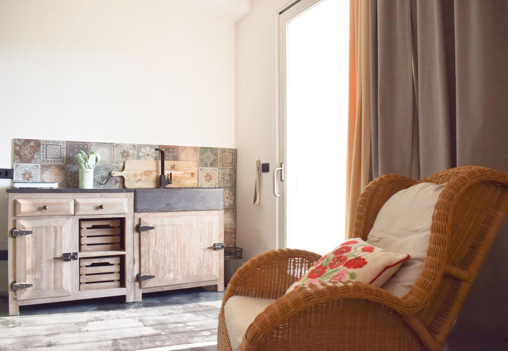 Lughia Bed and Breakfast Tortolì Exteriör bild